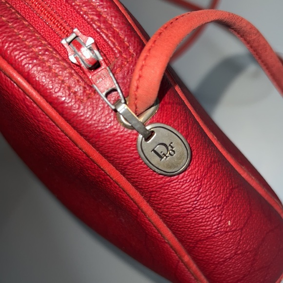 CHRISTIAN DIOR LEATHER CROSSBODY BAG - Picture 11 of 17